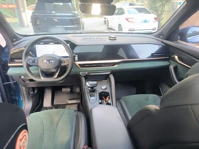Geely Xingyue L — Фото автомобиля 9