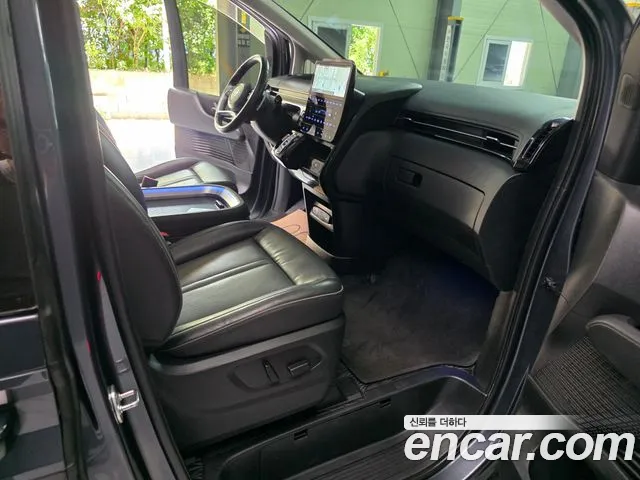 Hyundai Staria — Фото автомобиля 9