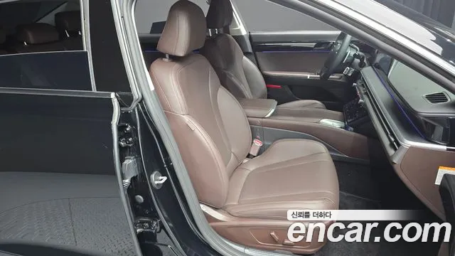 Hyundai Grandeur — Фото автомобиля 12
