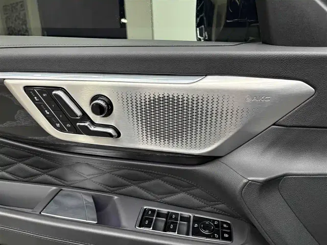 Cadillac CT6 — Фото автомобиля 8