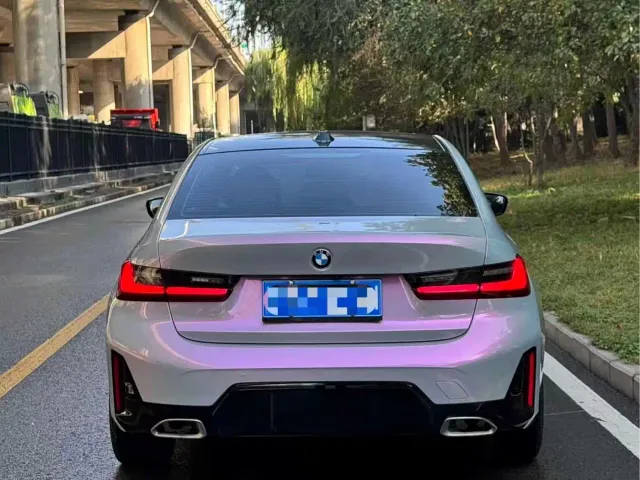 BMW 3 Series — Фото автомобиля 4