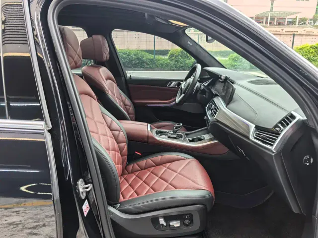 BMW X5 — Фото автомобиля 7
