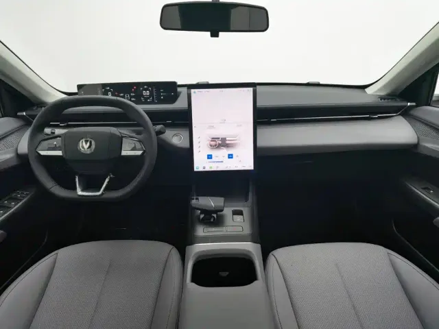 Changan Eado — Фото автомобиля 5