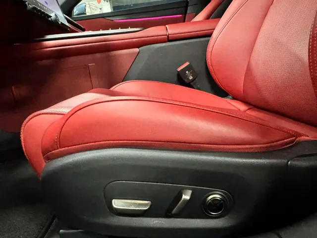 Xiaomi SU7 — Фото автомобиля 9