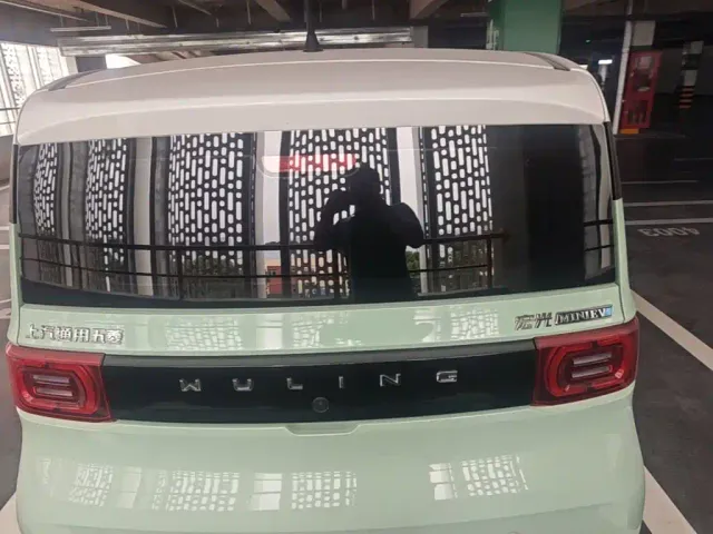 Wuling Hongguang Mini EV — Фото автомобиля 3