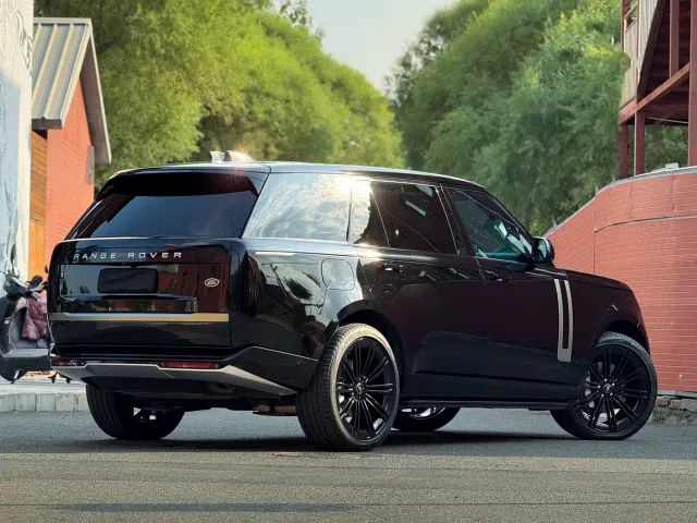 Land Rover Range Rover — Фото автомобиля 6