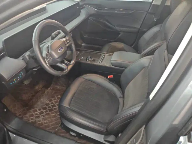 Ford Mondeo — Фото автомобиля 11