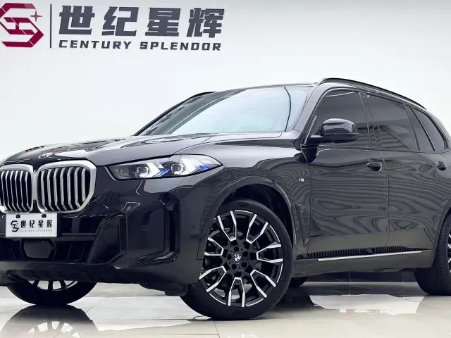 Фотография автомобиля — BMW X5