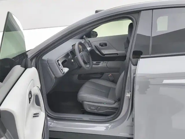 Leapmotor Lafa 5 — Фото автомобиля 9