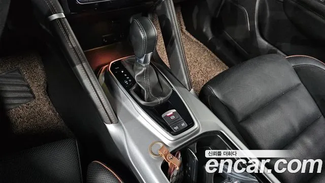 Renault-KoreaSamsung QM6 Новый QM6 2.0 LPe Première 2WD — Фото автомобиля 8