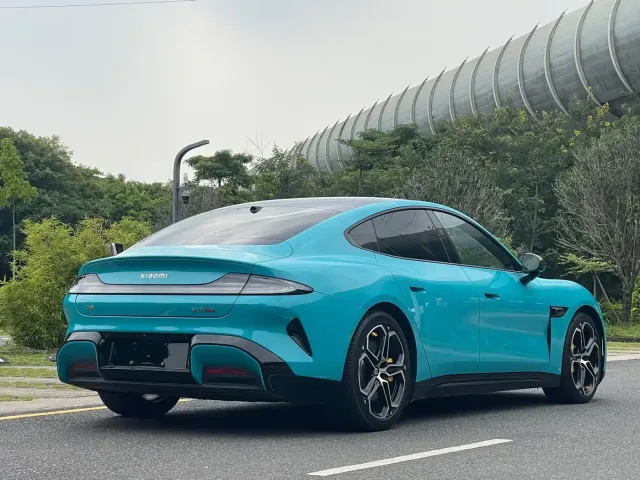 Xiaomi SU7 — Фото автомобиля 7