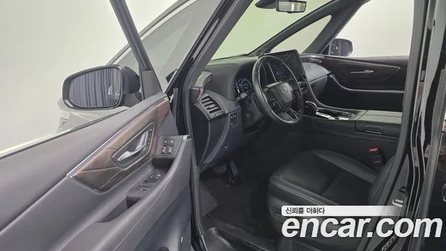 Toyota Alphard Generation 4 — Фото автомобиля 12