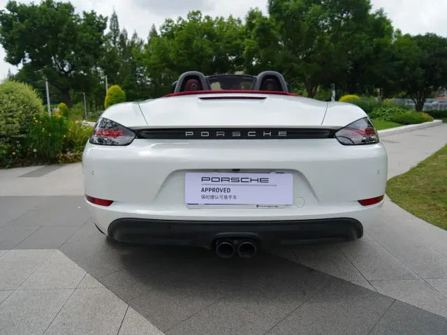 Porsche 718 — Фото автомобиля 14