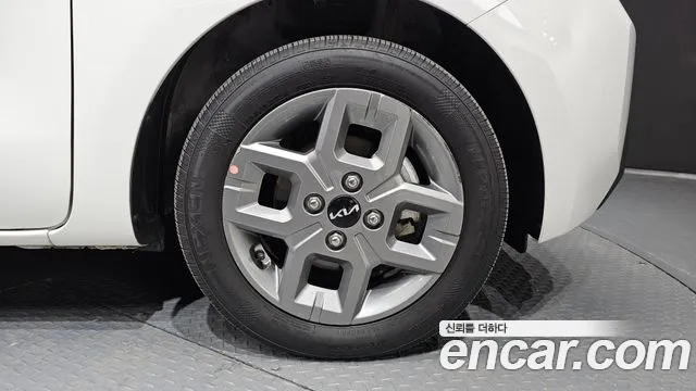 Kia RAY Новый Kia Ray Prestige — Фото автомобиля 5