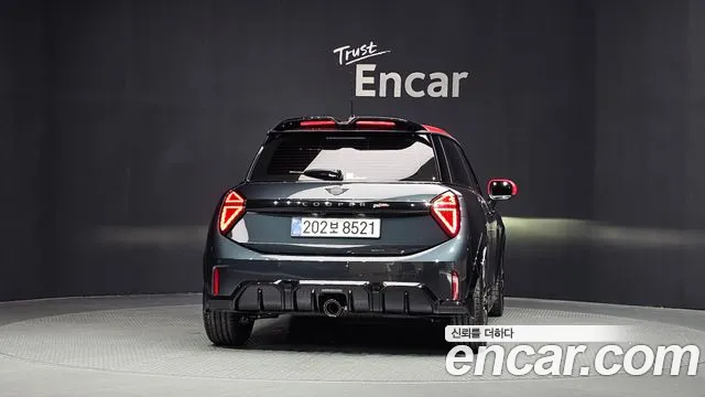 Mini Cooper — Фото автомобиля 4