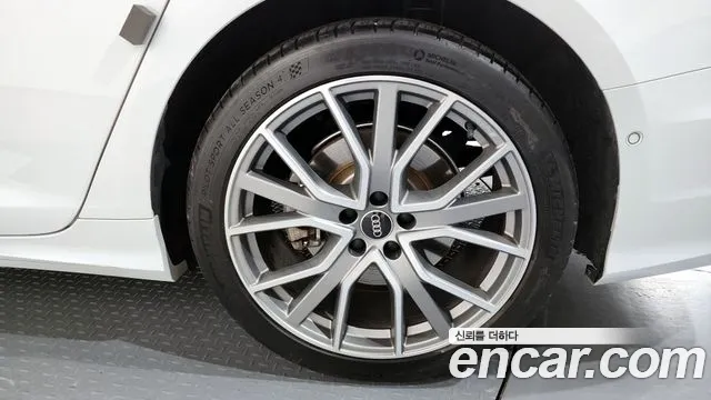 Audi A6 C8 — Фото автомобиля 5