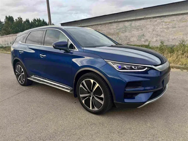 BYD Tang — Фото автомобиля 2