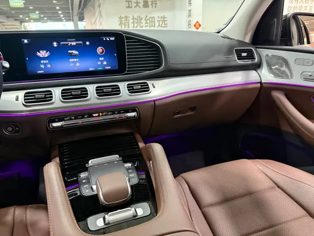 Mercedes-Benz GLS-Class — Фото автомобиля 7