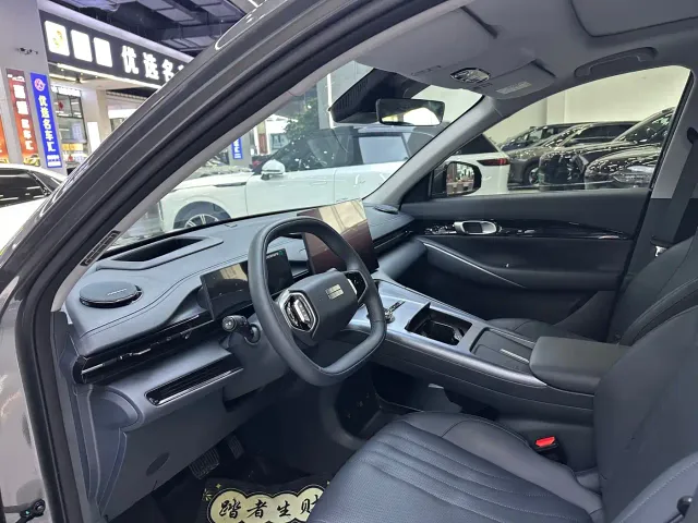 Geely Galaxy E5 — Фото автомобиля 5