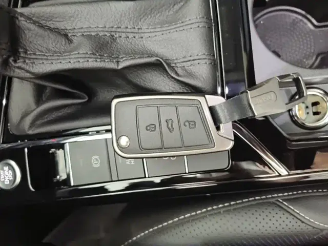 Volkswagen Passat — Фото автомобиля 8