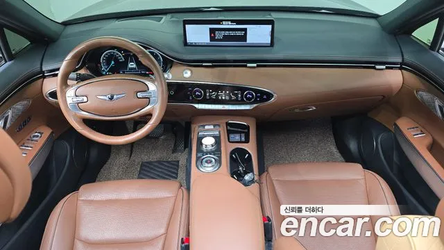 Genesis GV70 — Фото автомобиля 10