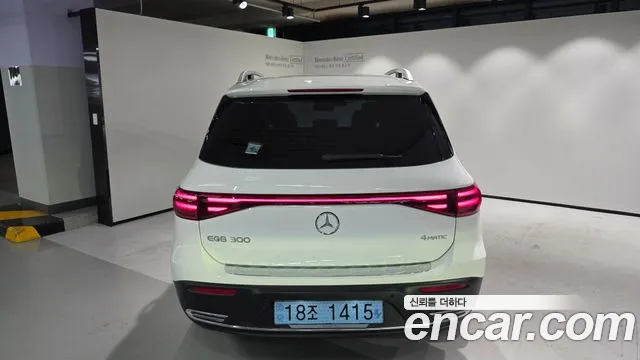 Mercedes-Benz EQB X243 — Фото автомобиля 7