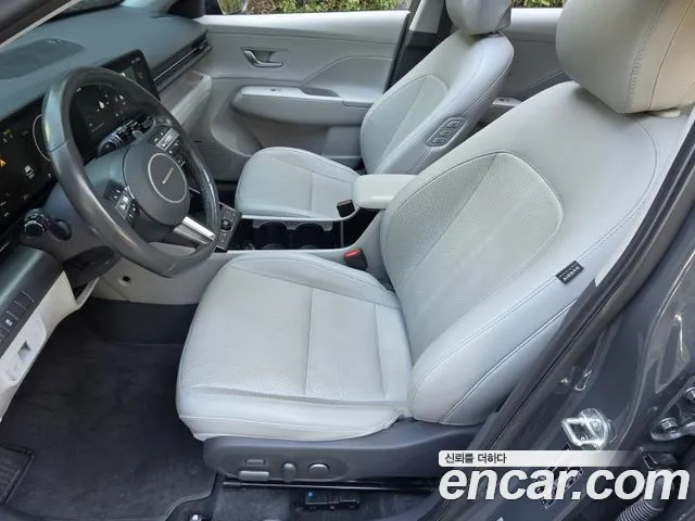 Hyundai Kona SX2 — Фото автомобиля 14