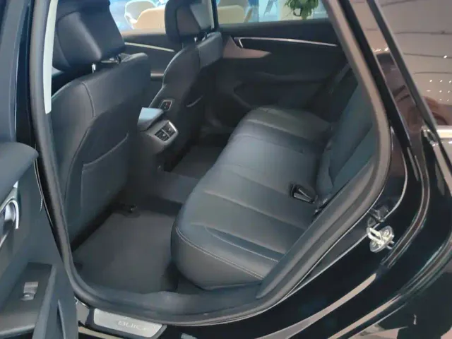 Buick LaCrosse — Фото автомобиля 11