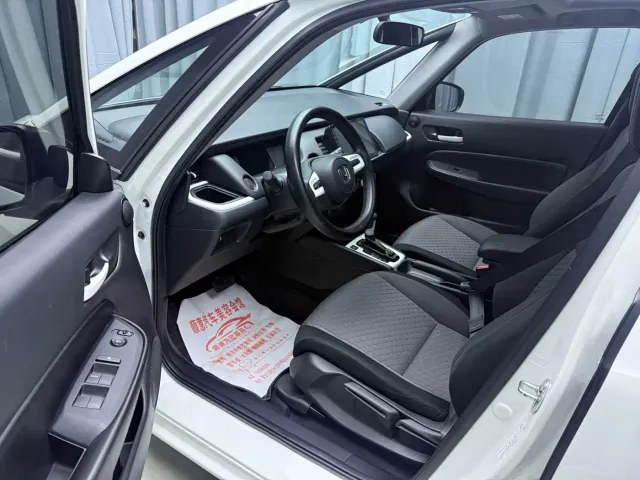 Honda Fit — Фото автомобиля 7