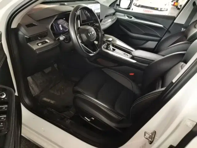 Geely Xingrui — Фото автомобиля 14
