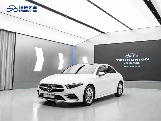 Mercedes-Benz A-Class — Фото автомобиля 3