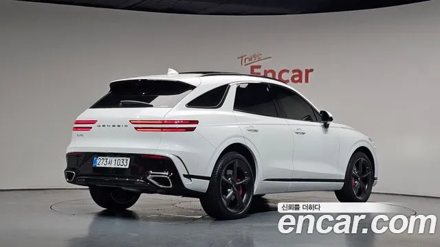 Genesis GV70 3.5T Бензин 2WD — Фото автомобиля 2