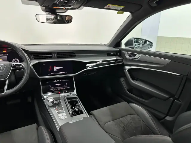 Audi A6L — Фото автомобиля 8