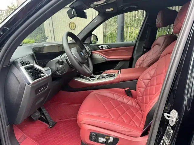 BMW X5 — Фото автомобиля 2