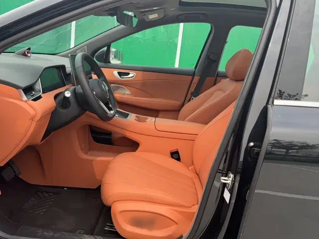 Shangjie SUV — Фото автомобиля 12