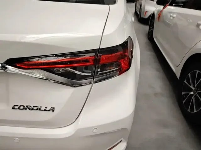 Toyota Corolla — Фото автомобиля 7