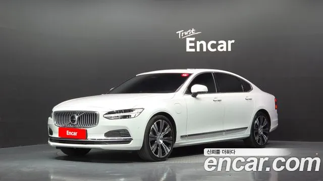 Фотография автомобиля — Volvo S90