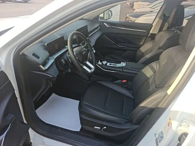 Haval H6 — Фото автомобиля 15