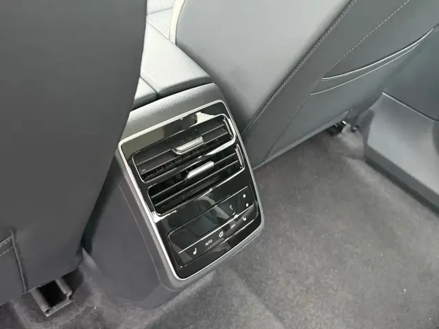 Volkswagen ID.7 Vizzion — Фото автомобиля 11
