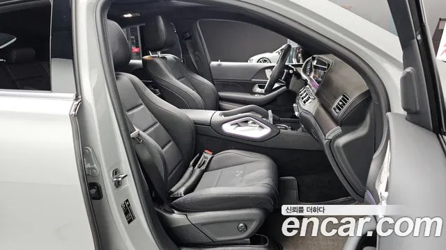 Mercedes-Benz GLE-Class — Фото автомобиля 4