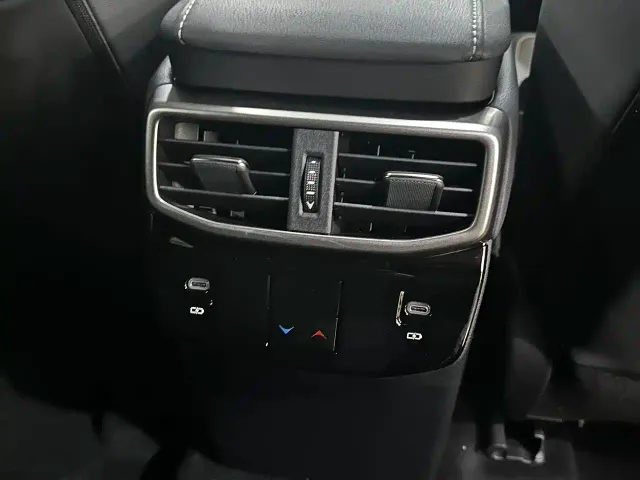 Lexus RX — Фото автомобиля 19