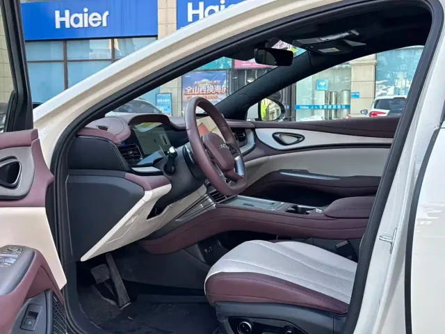 BYD Seal 07 DM-i — Фото автомобиля 5