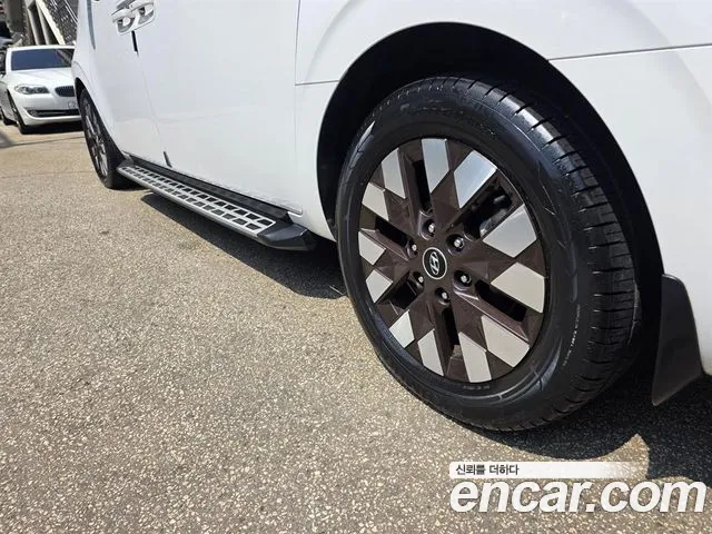 Hyundai Staria Staria Lounge 9 мест — Фото автомобиля 19
