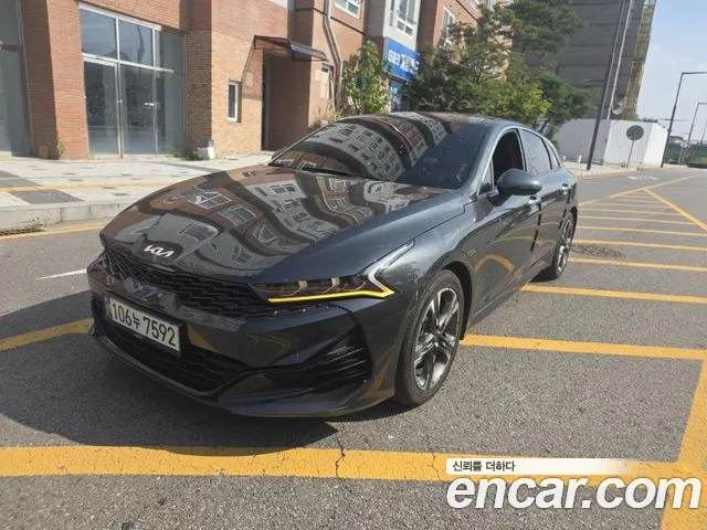 Kia K5 Generation 3 — Фото автомобиля 3