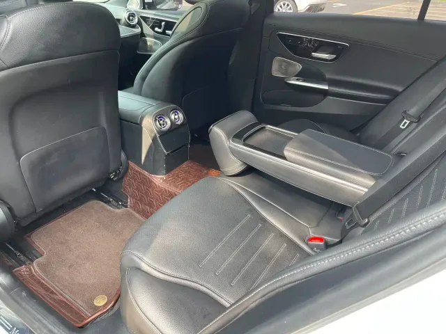 Mercedes-Benz C-Class — Фото автомобиля 8