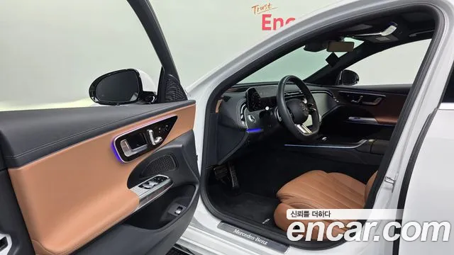 Mercedes-Benz E-Class — Фото автомобиля 7