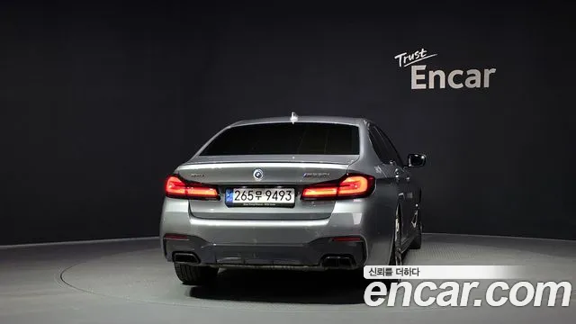 BMW 5-Series 5 серия (G30) — Фото автомобиля 4