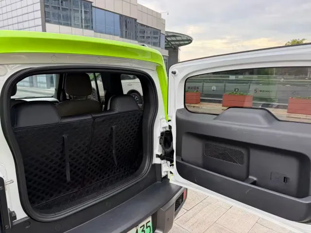 Baojun Yep — Фото автомобиля 11