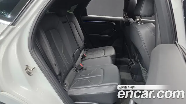 Audi Q3 F3 — Фото автомобиля 18