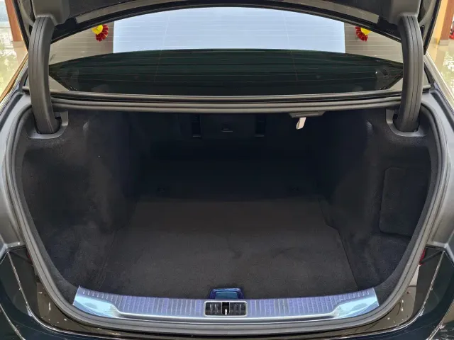 Mercedes-Benz Maybach S-Class — Фото автомобиля 16